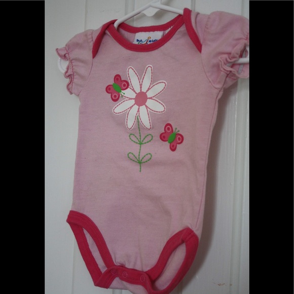 Baby Girl Bundle Onesies (3-6 Months) - Picture 4 of 5